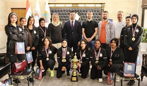 بعد حصولهم على المركز الثاني  .. رئيس جامعة كركوك يكرم الفريق المشارك في بطولة الجامعات العراقية